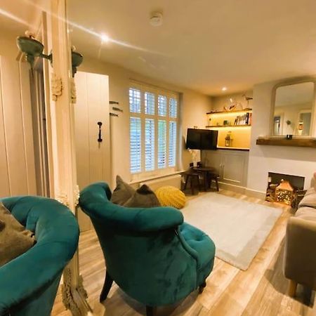 Beautiful Immaculate Aldeburgh Cottage, Sunny Outdoor Space, Free Parking - Easy Walk To Beach & Town Buitenkant foto