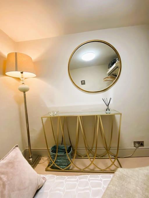 Beautiful Immaculate Aldeburgh Cottage, Sunny Outdoor Space, Free Parking - Easy Walk To Beach & Town Buitenkant foto